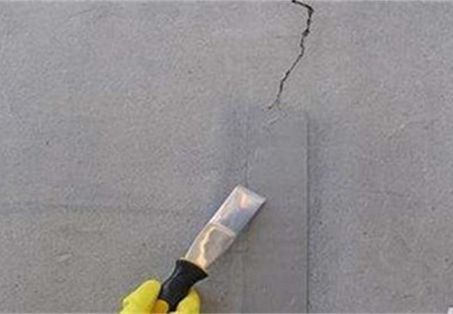 合肥厂房装修墙面裂缝如何处理