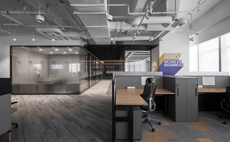 合肥装饰公司分享800平办公室设计，搭建员工互动桥梁